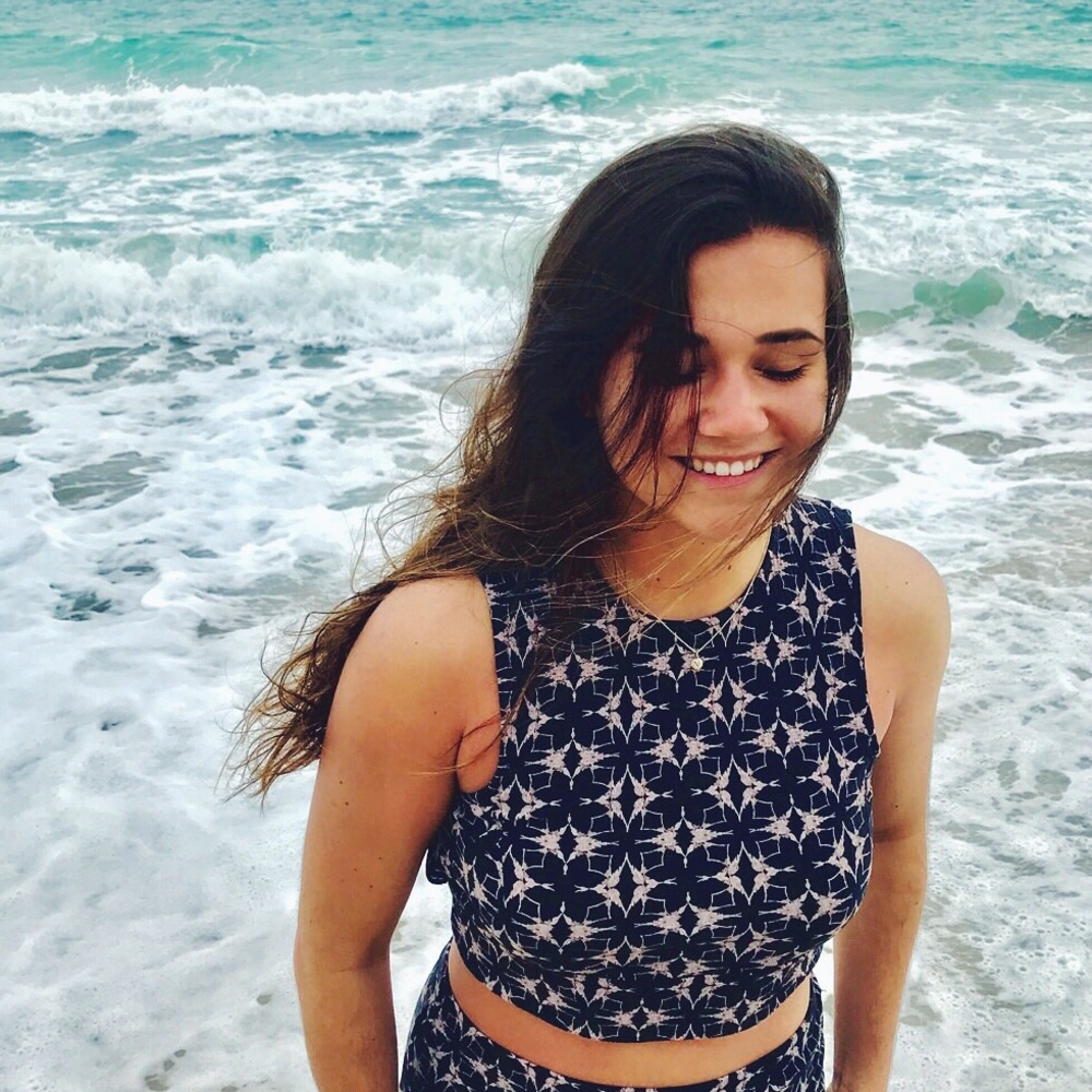 Meet your Posher, Veronica